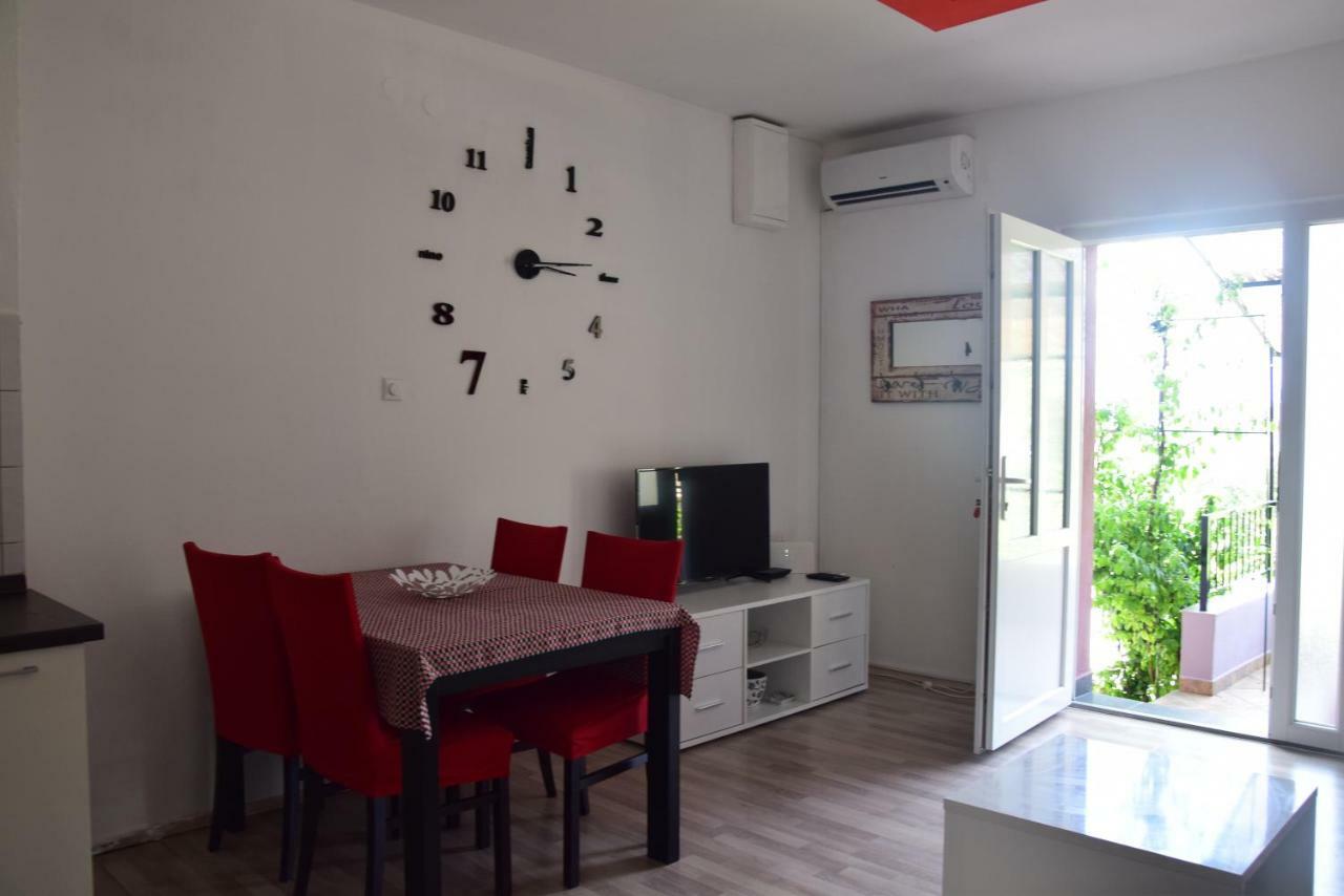 Apartman Ana Διαμέρισμα Sali Εξωτερικό φωτογραφία