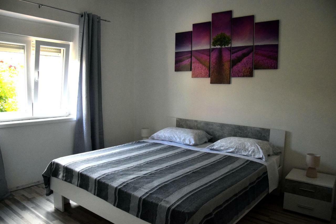 Apartman Ana Διαμέρισμα Sali Εξωτερικό φωτογραφία