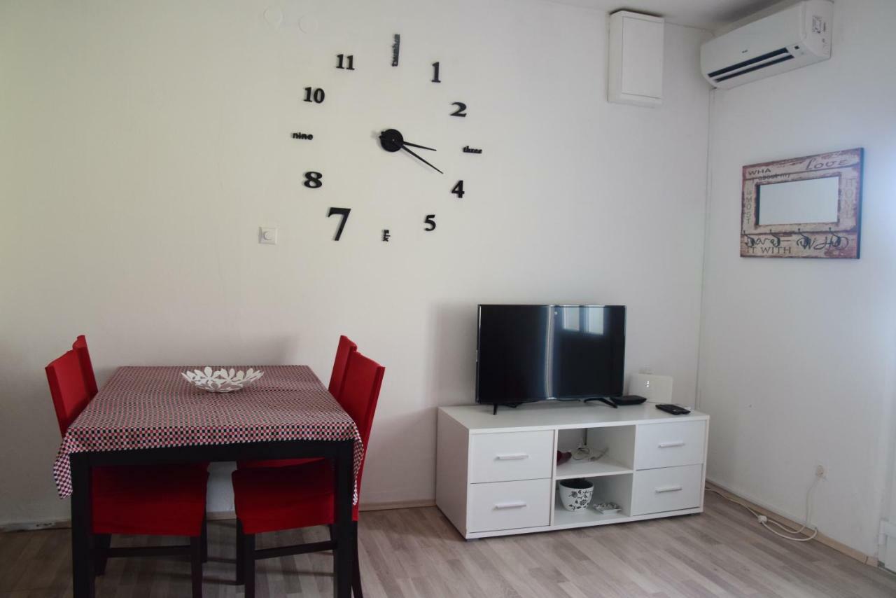 Apartman Ana Διαμέρισμα Sali Εξωτερικό φωτογραφία